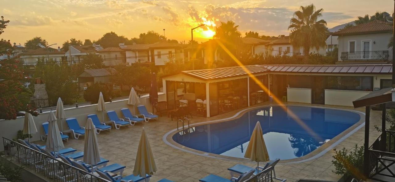Loya Vita Hotel Далян Екстериор снимка