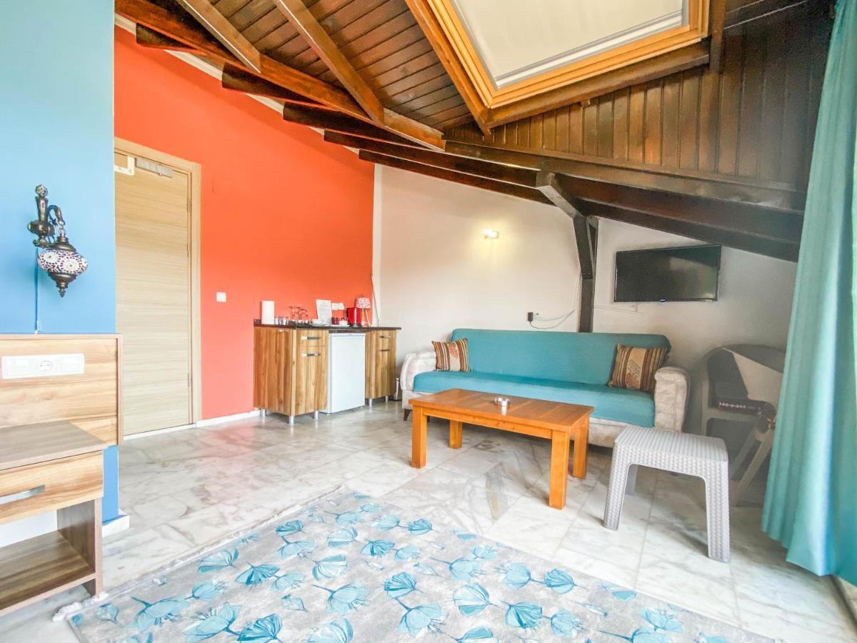 Loya Vita Hotel Далян Екстериор снимка